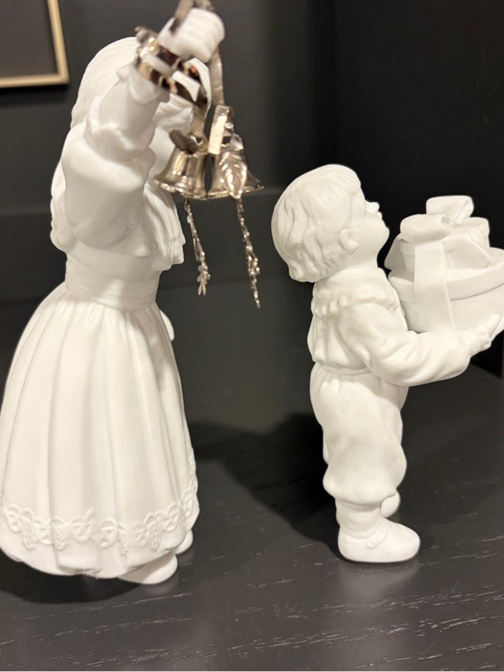 Department 56 A CHRISTMAS KISS 2 Piece Set Winter Silhouette - Picture 5 of 8